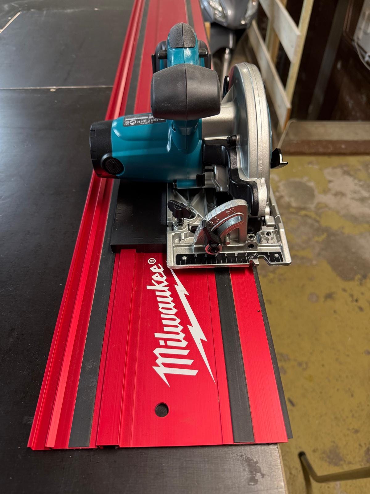 Makita Track Saw Adapter for Milwaukee GR1400 Rail | STL + 3MF File