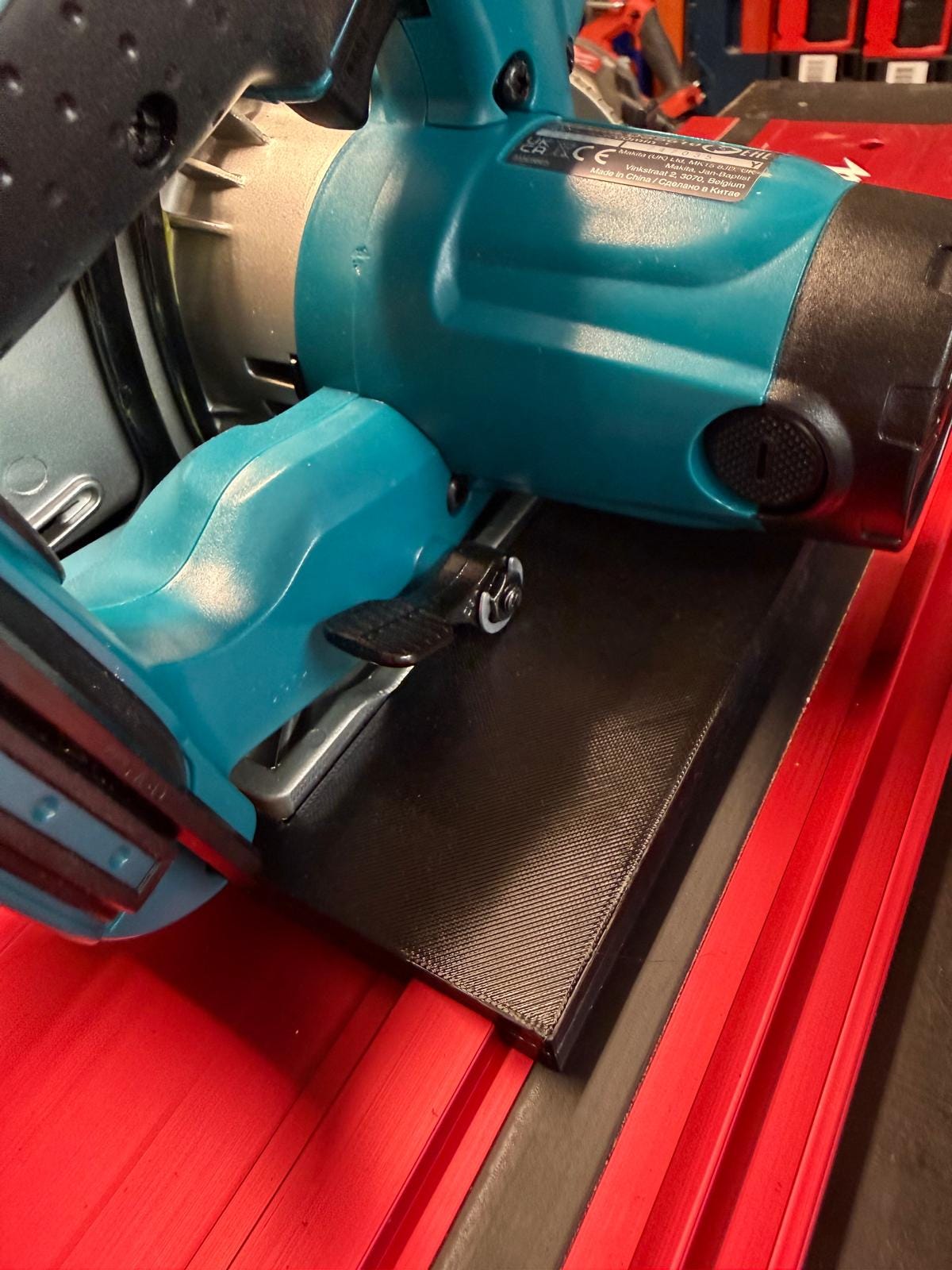 Makita Track Saw Adapter for Milwaukee GR1400 Rail | STL + 3MF File