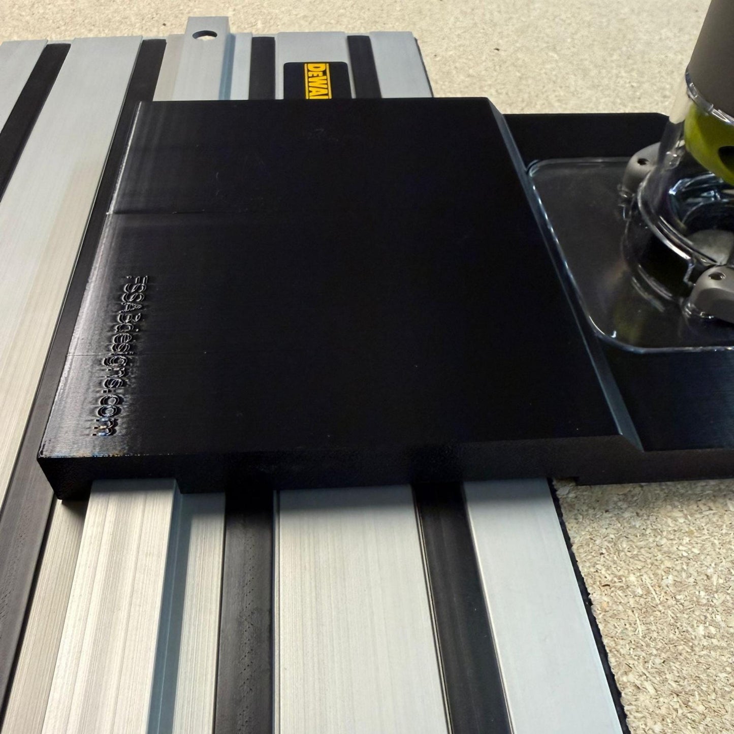 Router Adapter for Ryobi RTR18C | Fits DeWalt Guide Rail | STL + 3MF Track Jig Files