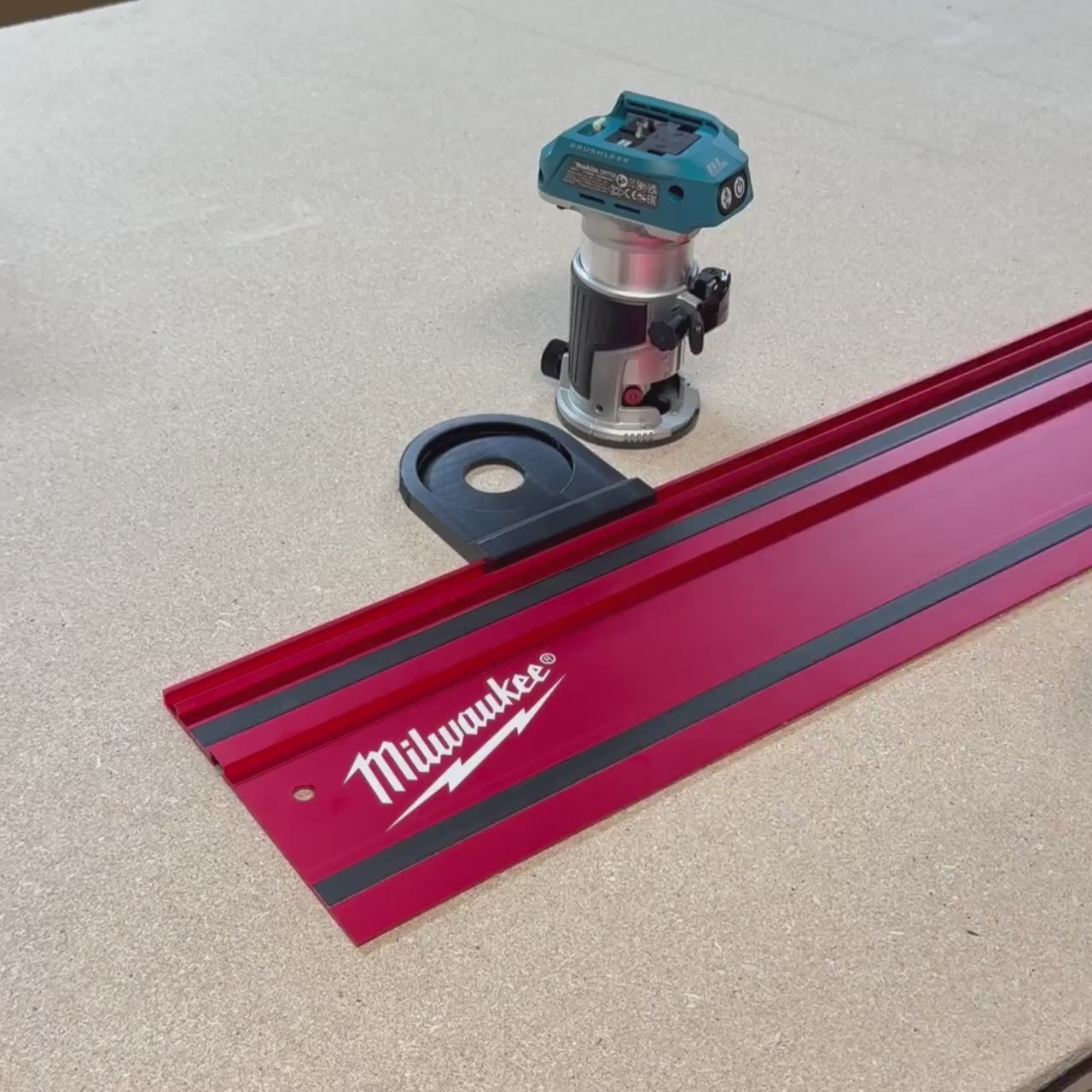 Router Adapter for Makita RT0702C | Fits Milwaukee GR1400 Guide Rail | STL + 3MF Files